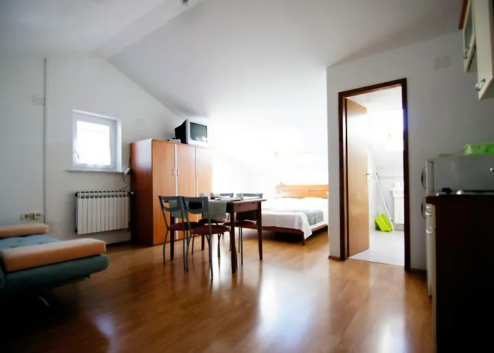 Apartments Ida Cres Apartment Cres