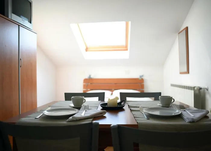 Apartments Ida Cres Apartment *