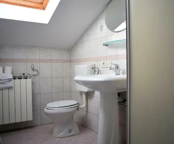 Apartment Apartments Ida Cres Cres